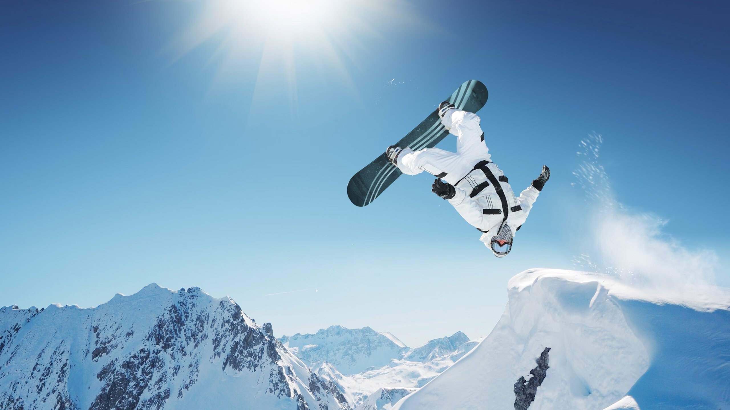 -《CS_GO激烈角逐，现场气氛火热沸腾》，csgo激战